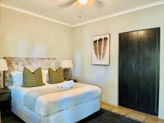 Room image 2