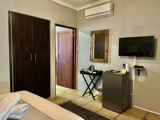 Bushbaby Valley Lodge - 217143