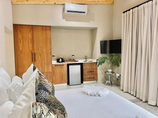 Bushbaby Valley Lodge - 217150