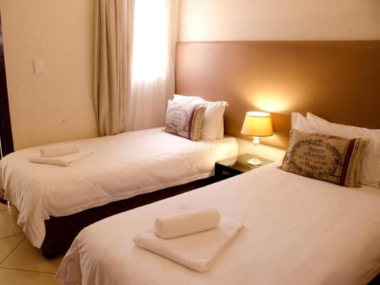 Three Oaks and an Aloe Boutique Hotel - 217362