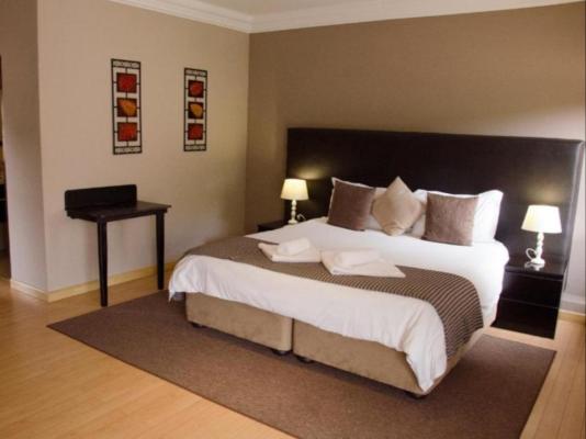 Room image 6
