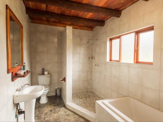 Room image 1