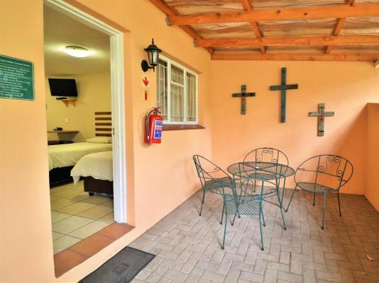 Room image 6