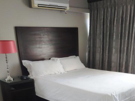 Room image 5