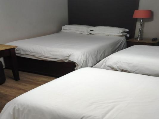 Room image 11