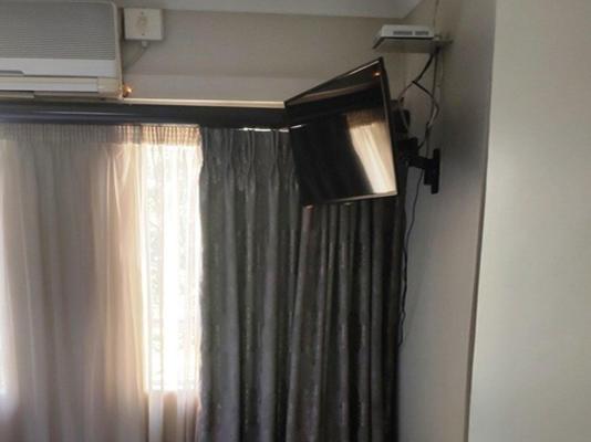 Room image 2