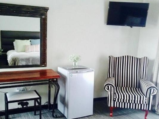 Room image 1