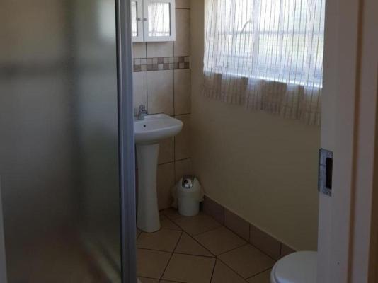 Room image 1