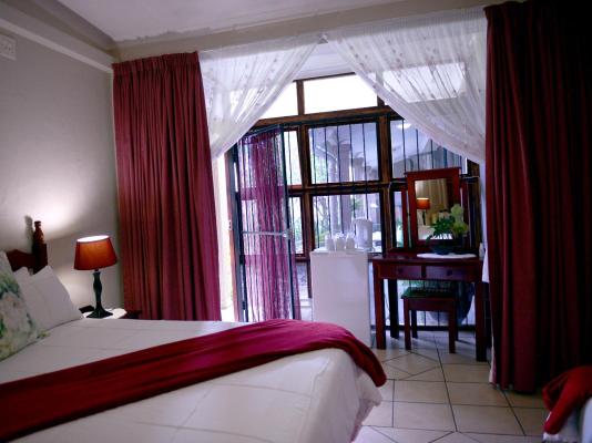 Room image 6