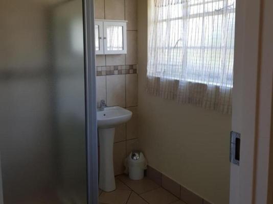 Room image 1