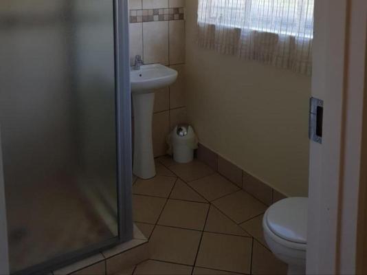 Room image 1