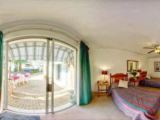Room image 2