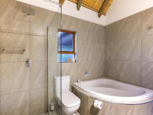 Room image 2