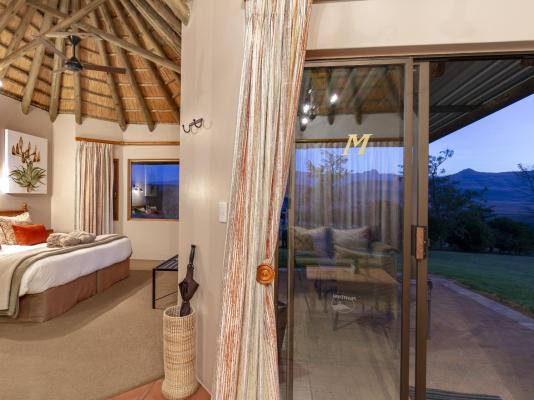 Room image 3
