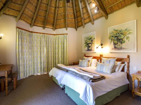 Room image 3