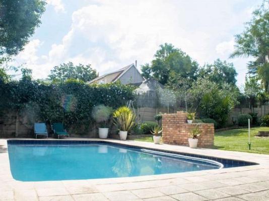 Sunbury Bed and Breakfast - 218082