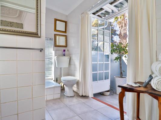 Sunbury Bed and Breakfast - 218121