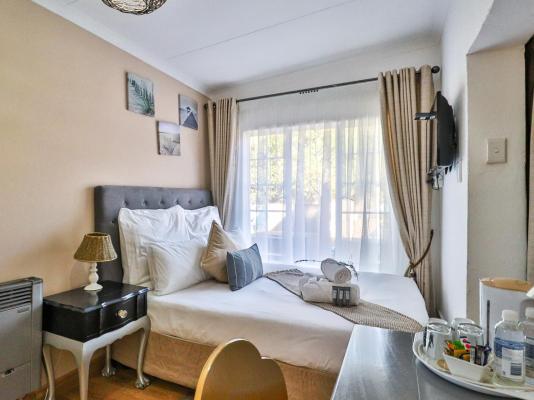 Sunbury Bed and Breakfast - 218128
