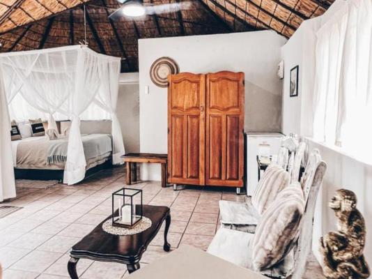 Room image 3