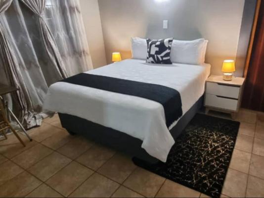 Room image 2