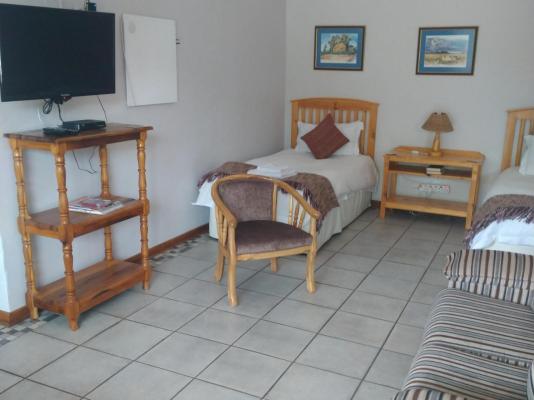 Room image 1