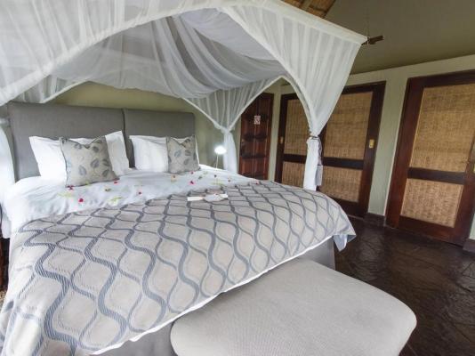 Room image 8