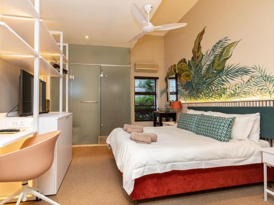 Room image 5