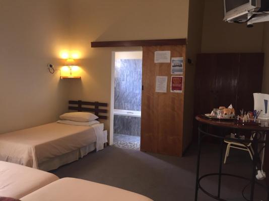 Room image 6