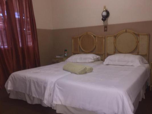 Room image 2