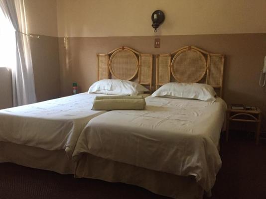 Room image 3