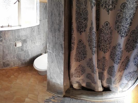 Room image 4