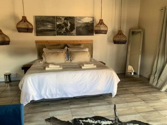 Room image 9