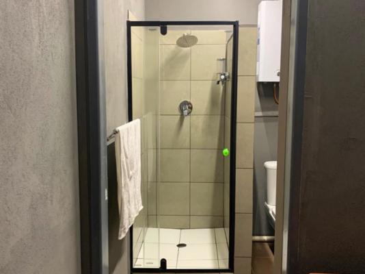 Room image 36