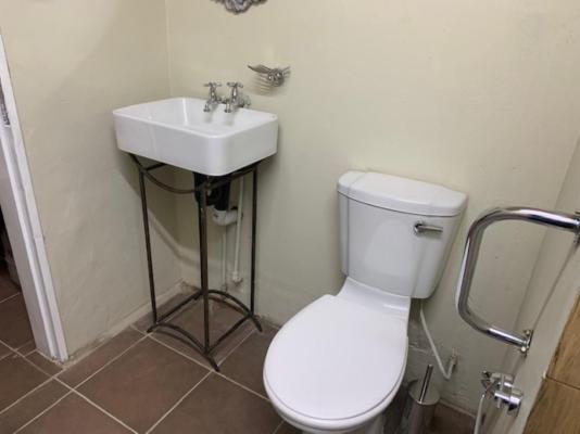 Room image 40