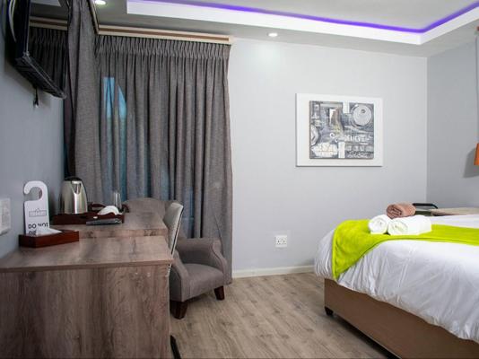 Room image 5