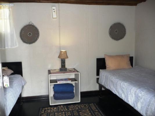Room image 6