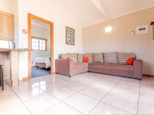 Room image 2