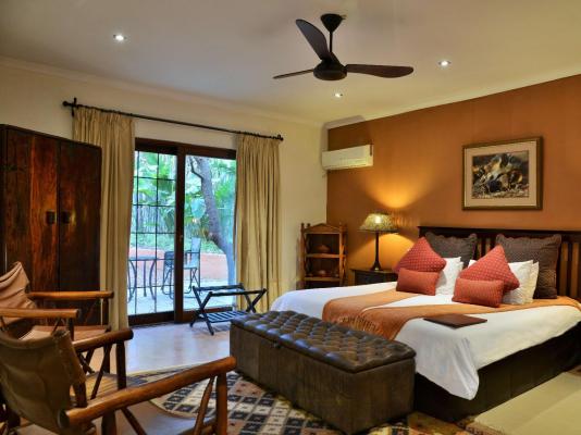 Room image 4