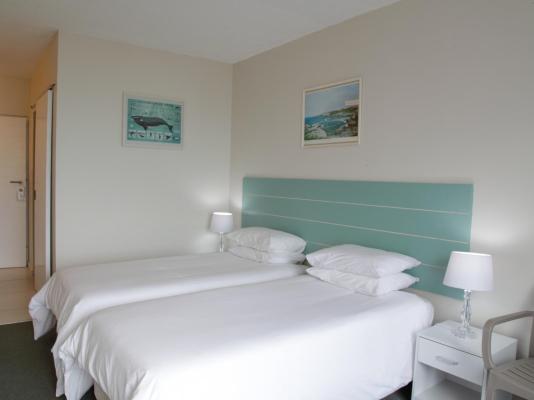 Room image 2
