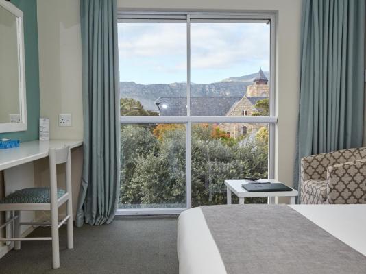 Room image 8