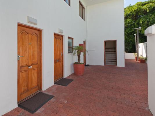 Room image 2