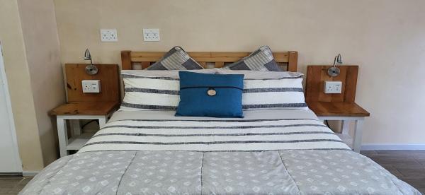 Room image 3