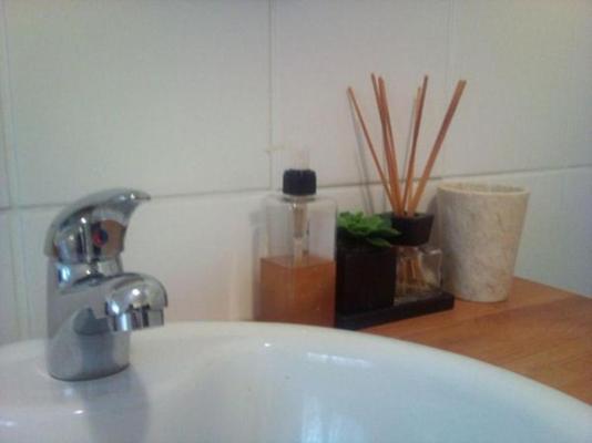 Room image 9