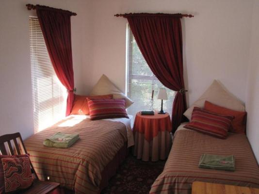 Room image 17