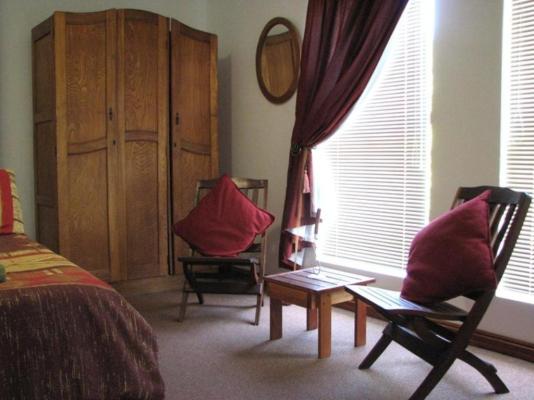 Room image 3