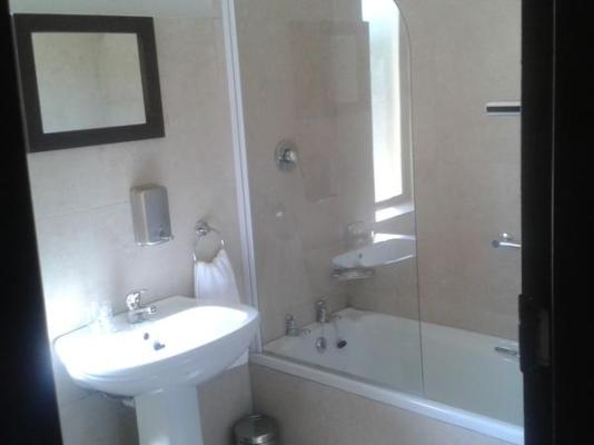 Room image 2