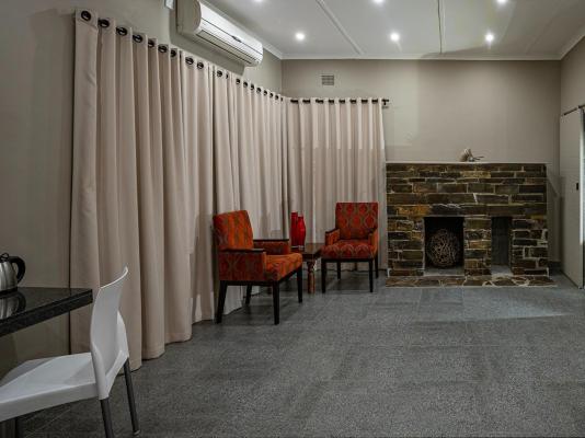 Room image 5
