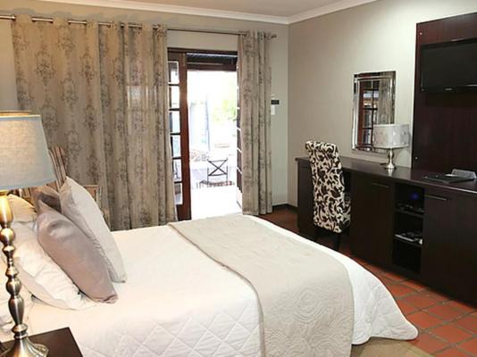 Room image 3