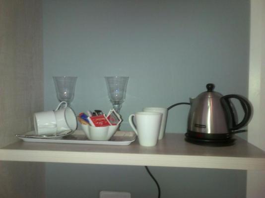 Room image 9