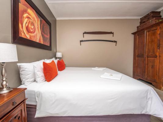 Room image 3